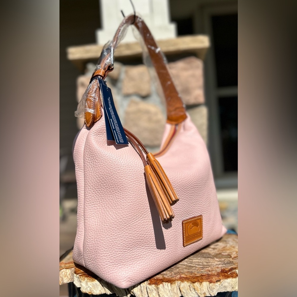 Dooney & Bourke Paige Sac Blush Pink Pebble Grain Leather NWT - Picture 16 of 17
